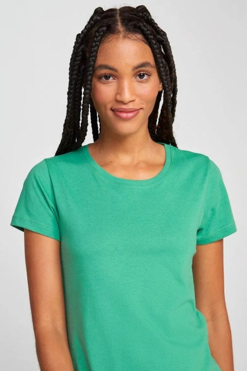 etiqueta-casual-comprar-moda-feminina-online-comprar-roupas-femininas-na-internet-blusa-basica-feminina-manga-curta-hering-0241 (17)