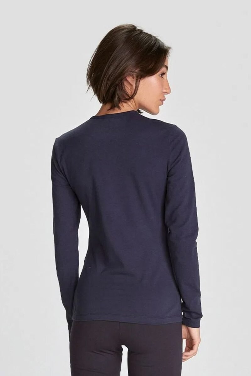 etiqueta-casual-comprar-moda-feminina-online-comprar-roupas-femininas-na-internet-blusa-basica-feminina-manga-longa-hering-02QY (4)