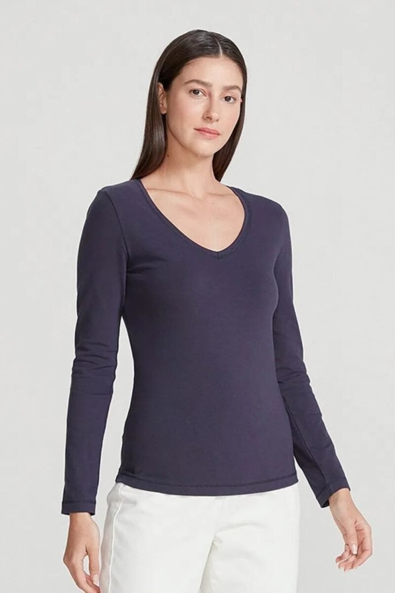 etiqueta-casual-comprar-moda-feminina-online-comprar-roupas-femininas-na-internet-blusa-basica-feminina-slim-manga-longa-hering-4D8A (14)