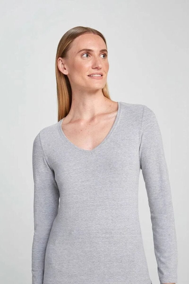 etiqueta-casual-comprar-moda-feminina-online-comprar-roupas-femininas-na-internet-blusa-basica-feminina-slim-manga-longa-hering-4D8A (9)