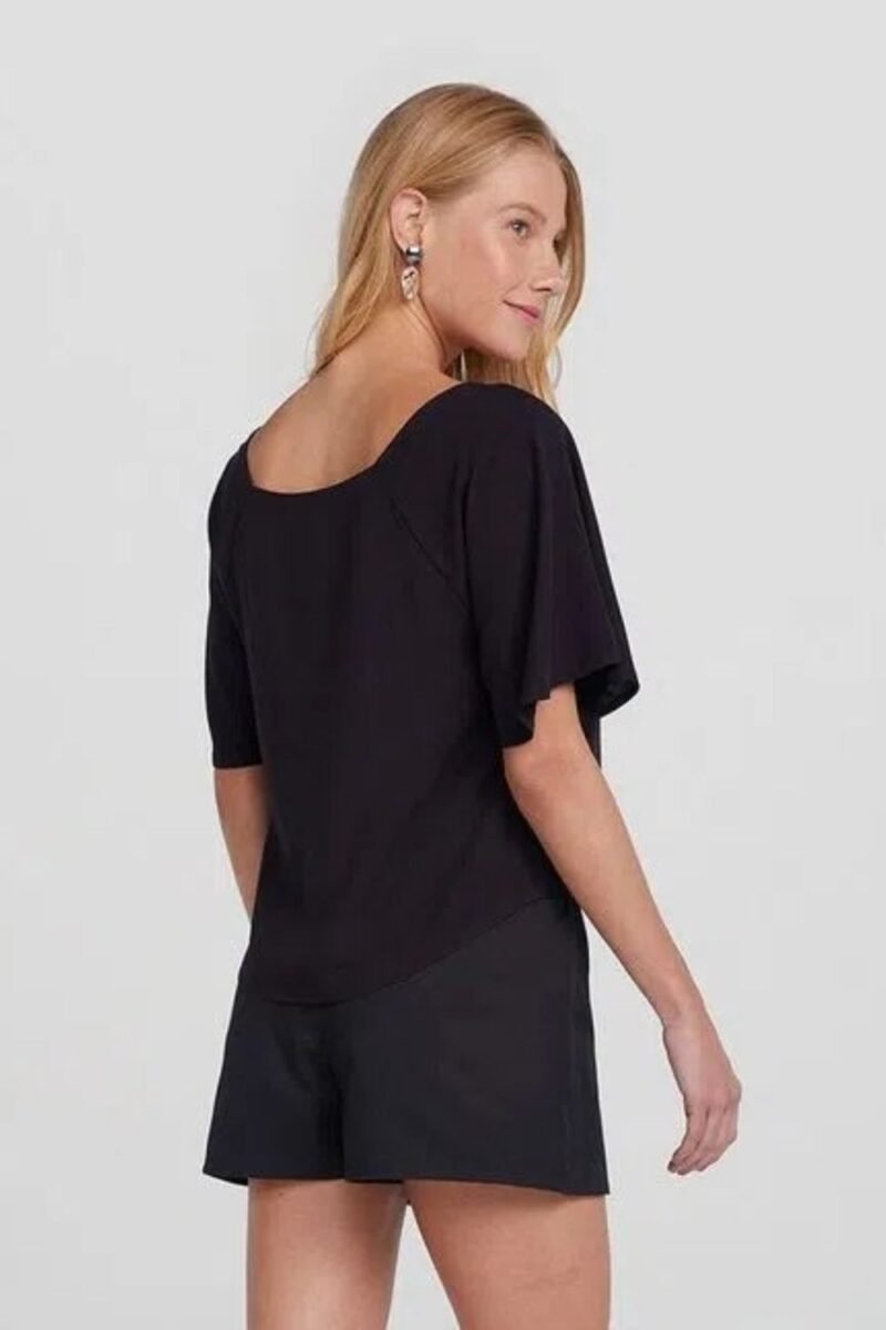 etiqueta-casual-comprar-moda-feminina-online-comprar-roupas-femininas-na-internet-blusa-feminina-decote-v-hering-HF8K (4)