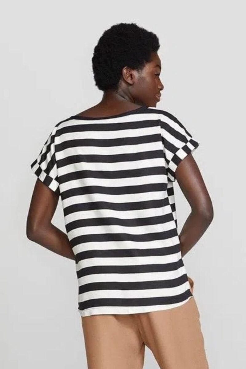 etiqueta-casual-comprar-moda-feminina-online-comprar-roupas-femininas-na-internet-blusa-feminina-estampada-em-viscose-hering-H7F7 (8)