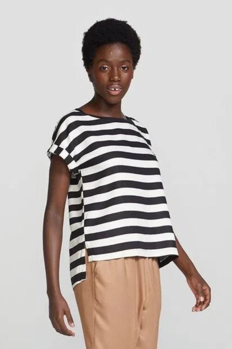 etiqueta-casual-comprar-moda-feminina-online-comprar-roupas-femininas-na-internet-blusa-feminina-estampada-em-viscose-hering-H7F7 (9)