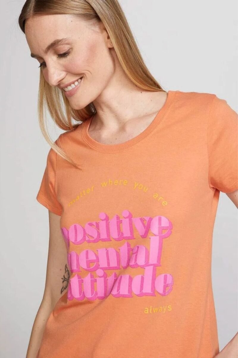 etiqueta-casual-comprar-moda-feminina-online-comprar-roupas-femininas-na-internet-blusa-feminina-manga-curta-com-estampa-hering-4ENK (5)