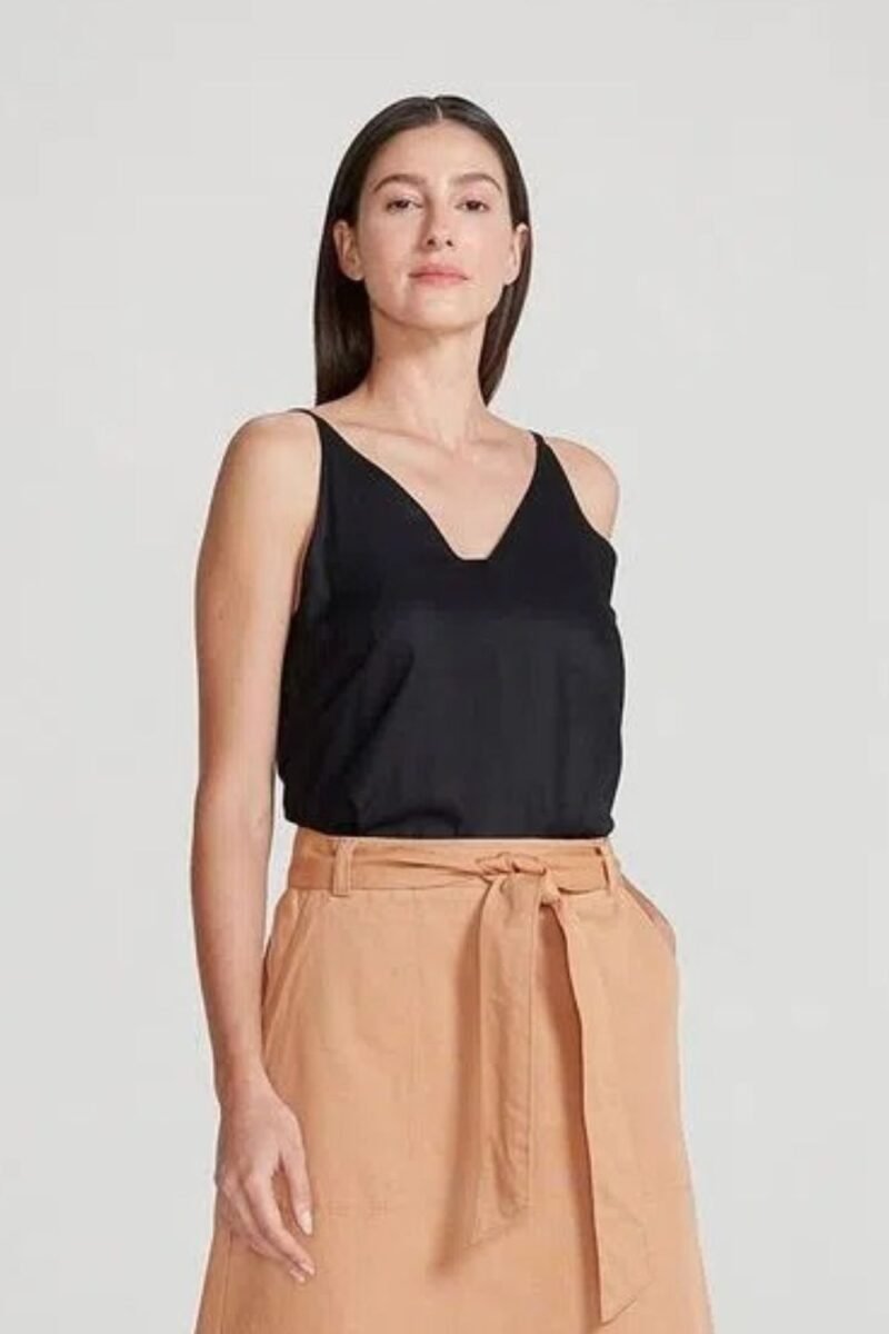 etiqueta-casual-comprar-moda-feminina-online-comprar-roupas-femininas-na-internet-regata-basica-feminina-alcas-finas-hering-HF0G (10)