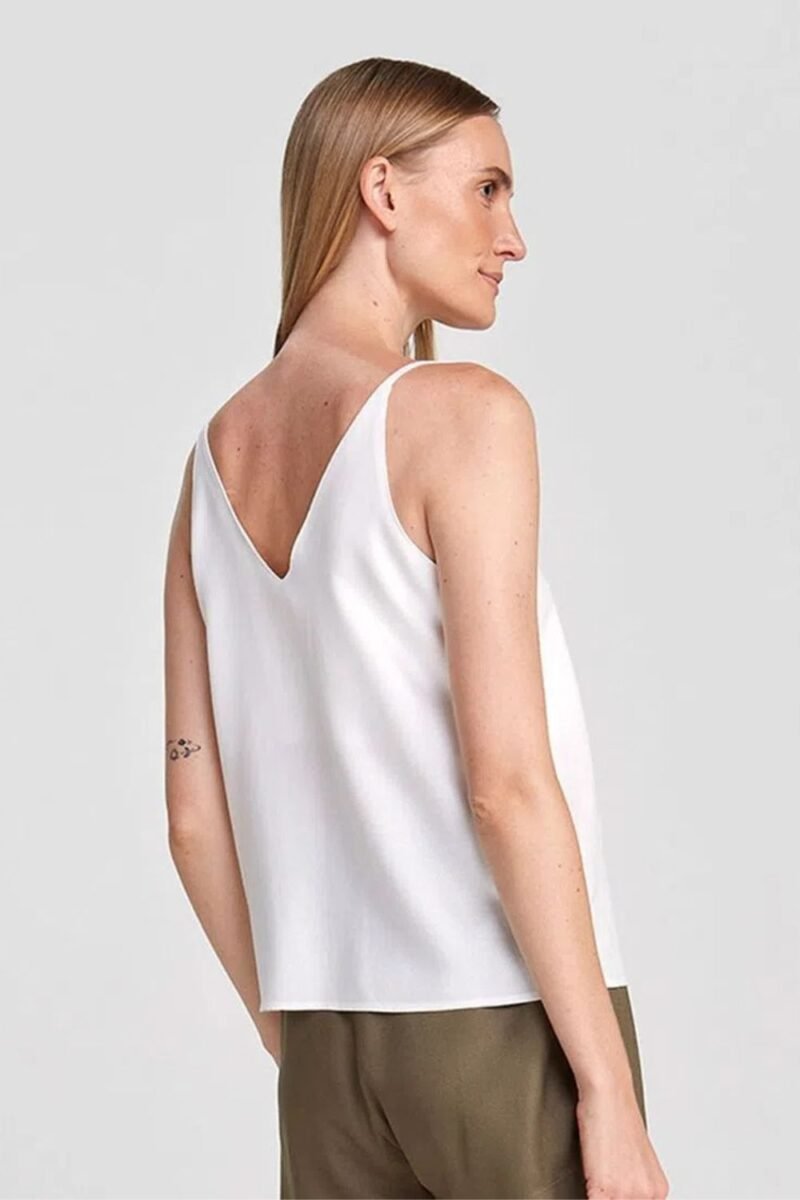 etiqueta-casual-comprar-moda-feminina-online-comprar-roupas-femininas-na-internet-regata-basica-feminina-alcas-finas-hering-HF0G (16)