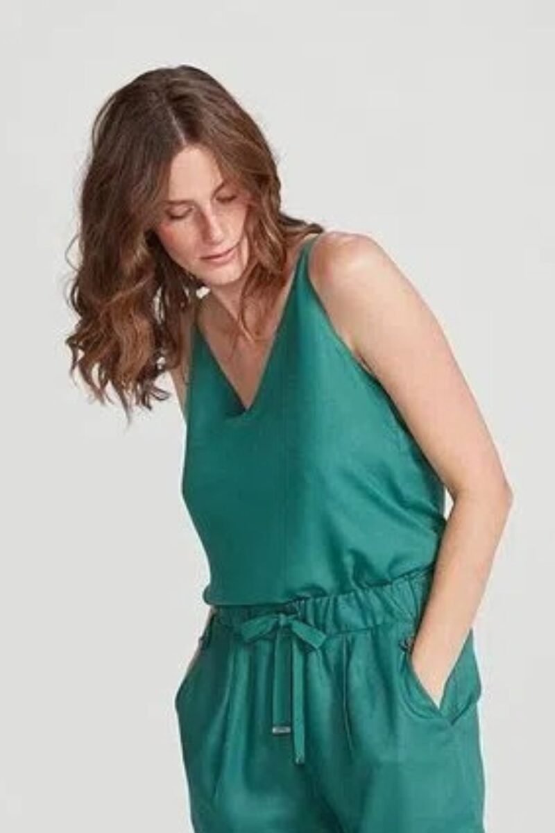 etiqueta-casual-comprar-moda-feminina-online-comprar-roupas-femininas-na-internet-regata-basica-feminina-alcas-finas-hering-HF0G (20)