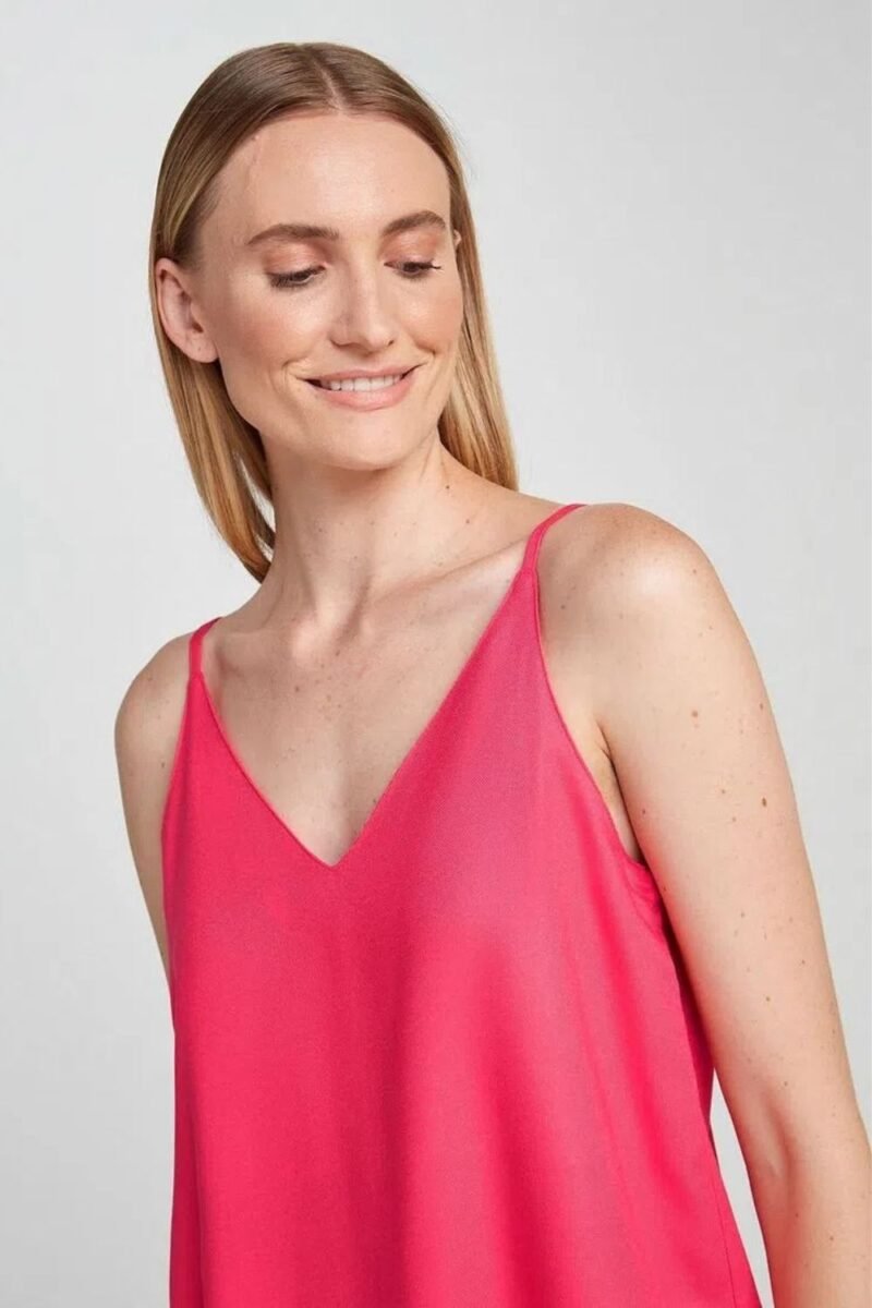 etiqueta-casual-comprar-moda-feminina-online-comprar-roupas-femininas-na-internet-regata-basica-feminina-alcas-finas-hering-HF0G (5)