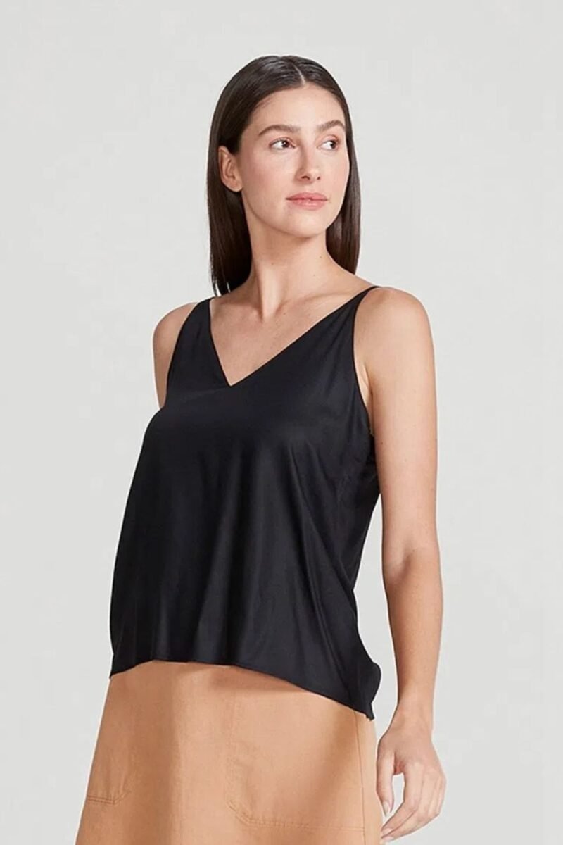 etiqueta-casual-comprar-moda-feminina-online-comprar-roupas-femininas-na-internet-regata-basica-feminina-alcas-finas-hering-HF0G (7)