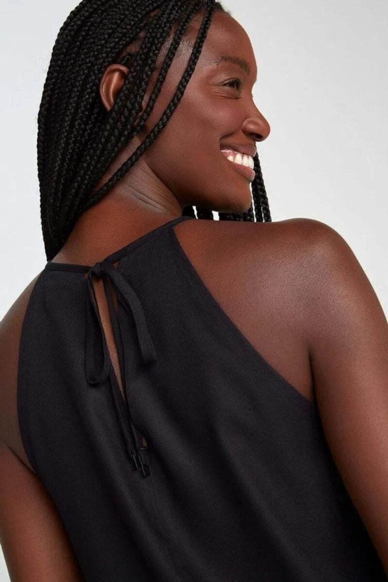 etiqueta-casual-comprar-moda-feminina-online-comprar-roupas-femininas-na-internet-regata-basica-feminina-halterneck-hering-HF34 (1)