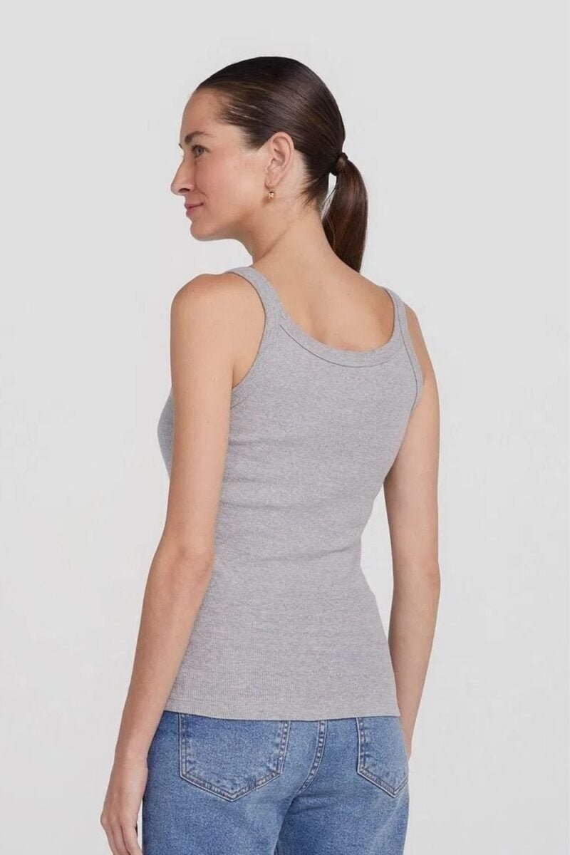 etiqueta-casual-comprar-moda-feminina-online-comprar-roupas-femininas-na-internet-regata-basica-feminina-modelagem-slim-N1TE (15)