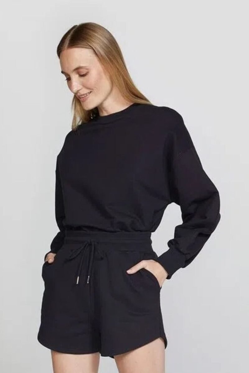 etiqueta-casual-comprar-moda-feminina-online-comprar-roupas-femininas-na-internet-short-basico-feminino-cintura-media-com-amarracao-05V9 (6)