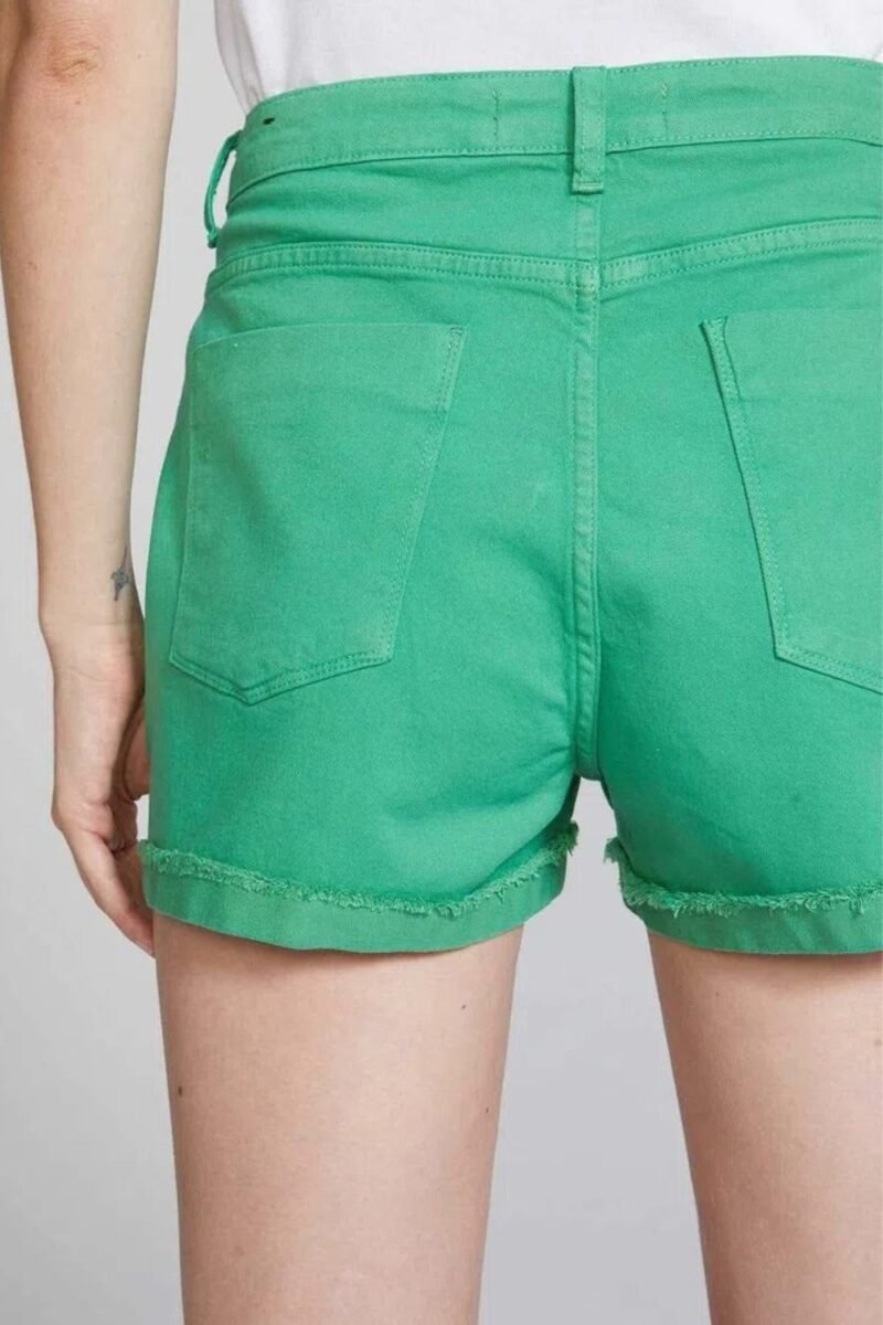 etiqueta-casual-comprar-moda-feminina-online-comprar-roupas-femininas-na-internet-short-basico-feminino-em-sarja-cintura-alta-hering-HB6D (26)