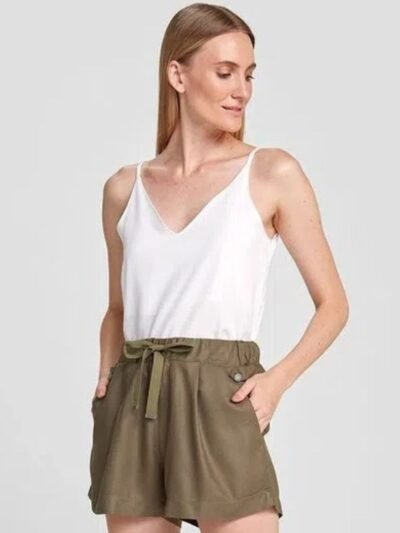 Shorts Feminino Básico Cintura Média