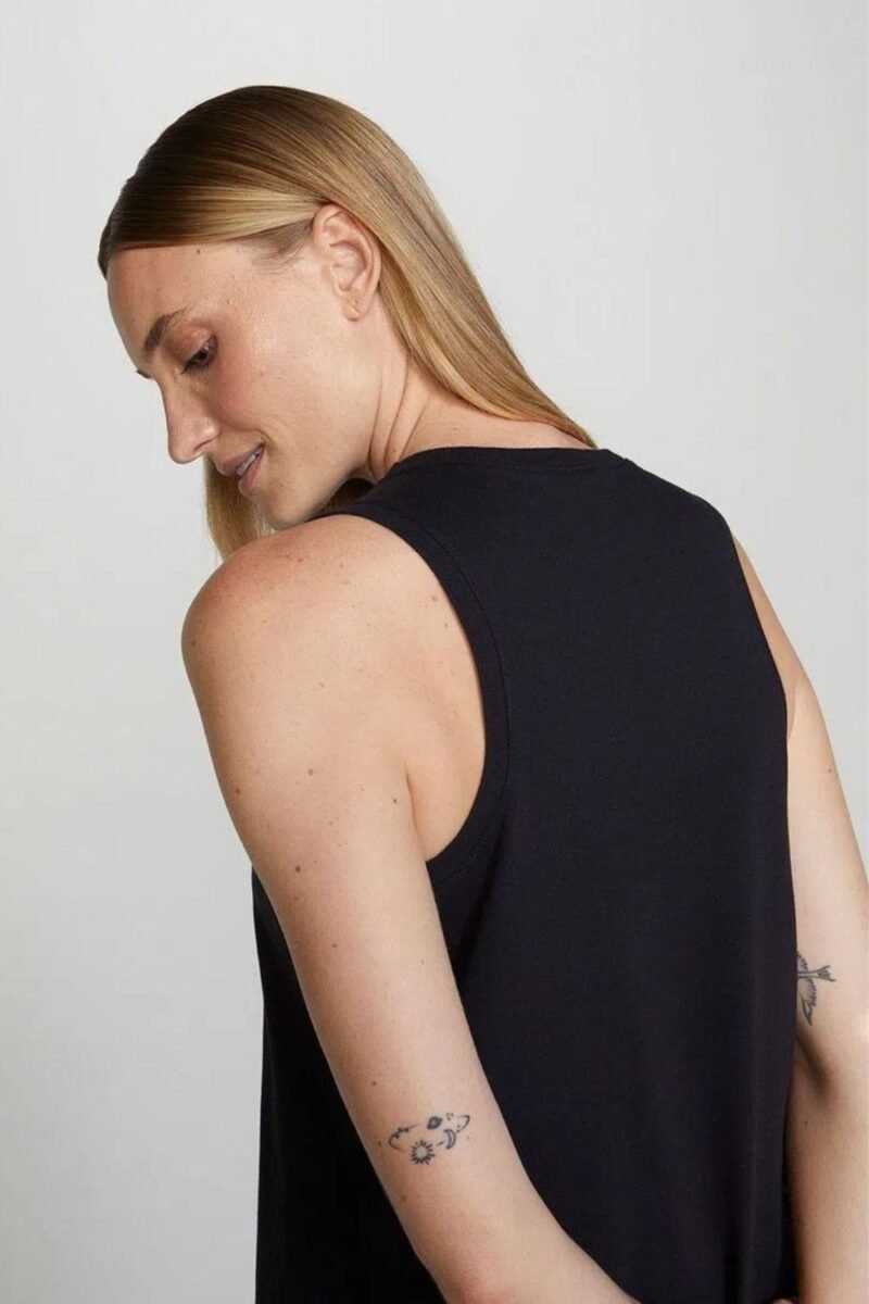 etiqueta-casual-comprar-moda-feminina-online-comprar-roupas-femininas-na-internet-vestido-basico-midi-com-fenda-0B4T (13)