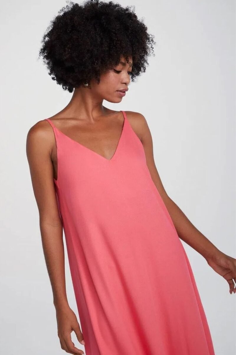 etiqueta-casual-comprar-moda-feminina-online-comprar-roupas-femininas-na-internet-vestido-midi-reto-decote-V-HADE (4)