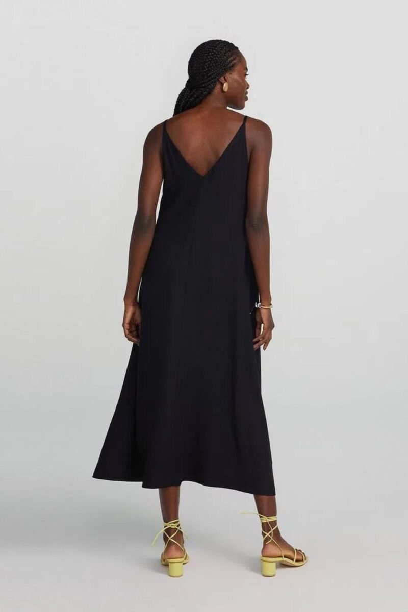 etiqueta-casual-comprar-moda-feminina-online-comprar-roupas-femininas-na-internet-vestido-midi-reto-decote-V-HADE (8)