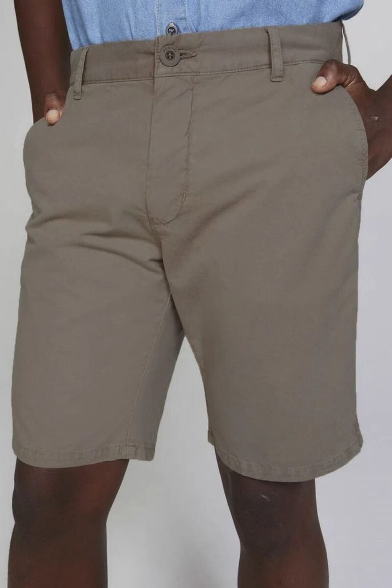 etiqueta-casual-comprar-moda-masculina-online-comprar-roupas-masculinas-na-internet-bermuda-basica-masculina-chino-em-sarja-hering-H4BE (11)