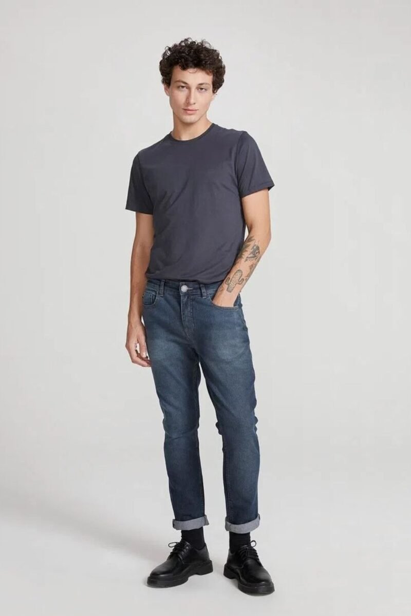etiqueta-casual-comprar-moda-masculina-online-comprar-roupas-masculinas-na-internet-calca-jeans-masculina-slim-com-elastano-hering-H1Q4 (10)