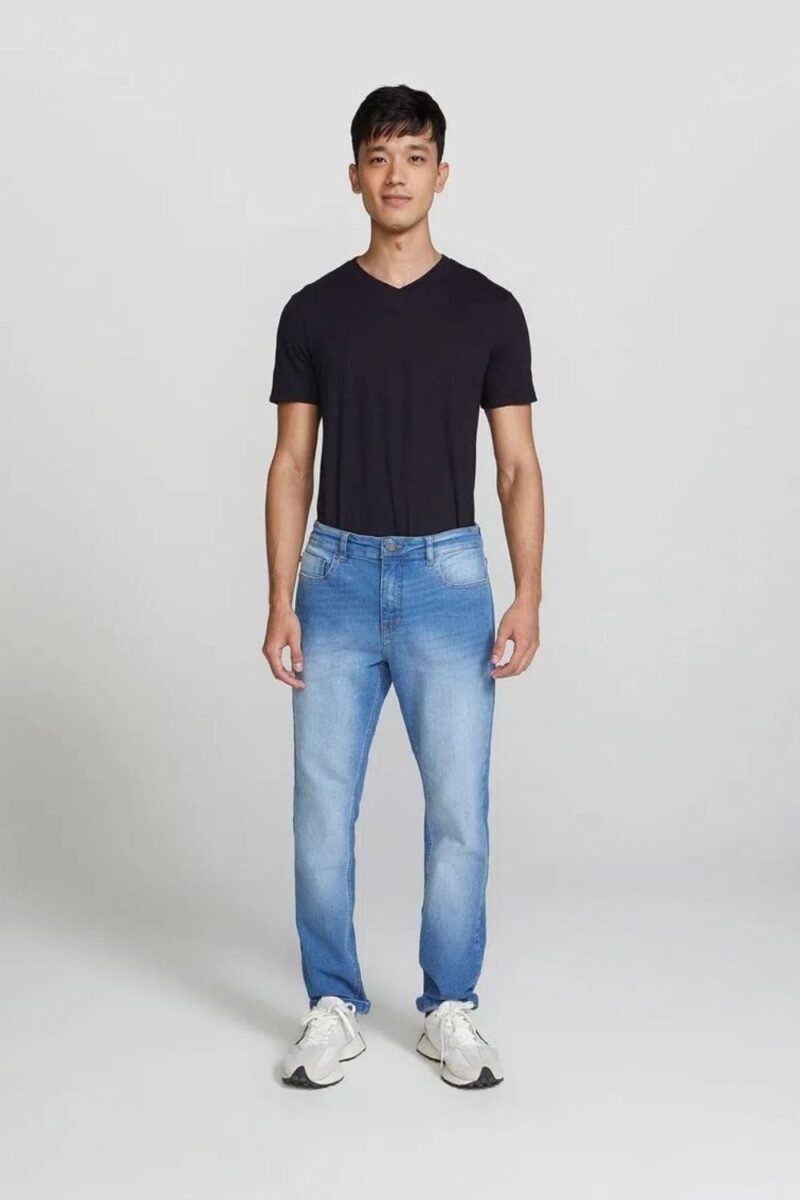 etiqueta-casual-comprar-moda-masculina-online-comprar-roupas-masculinas-na-internet-calca-jeans-masculina-slim-com-elastano-hering-H1Q4 (2)