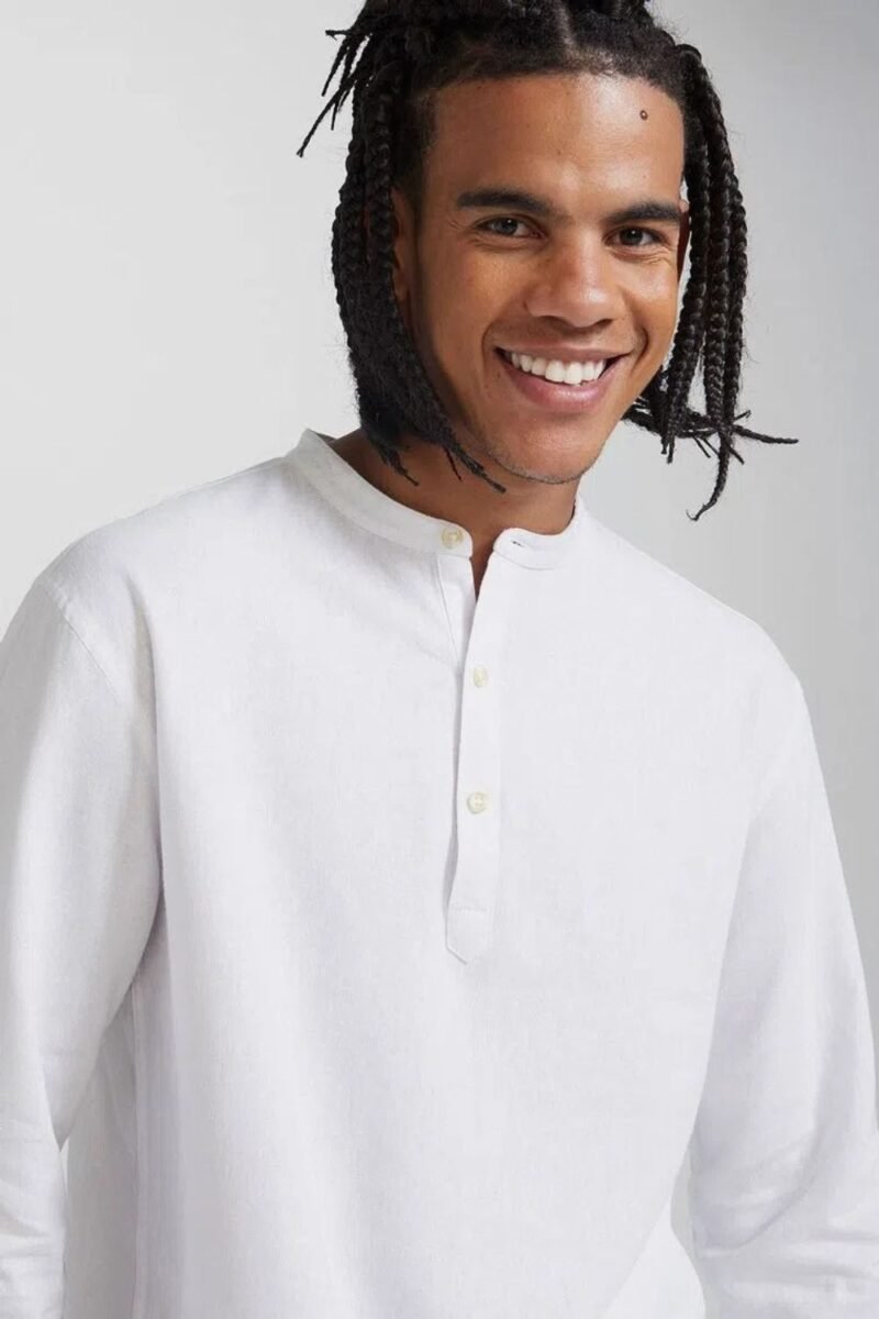 etiqueta-casual-comprar-moda-masculina-online-comprar-roupas-masculinas-na-internet-camisa-bata-masculina-basica-hering-KG9H (2)