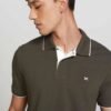 Camisa Polo Masculina em Malha Piquet com Bordado