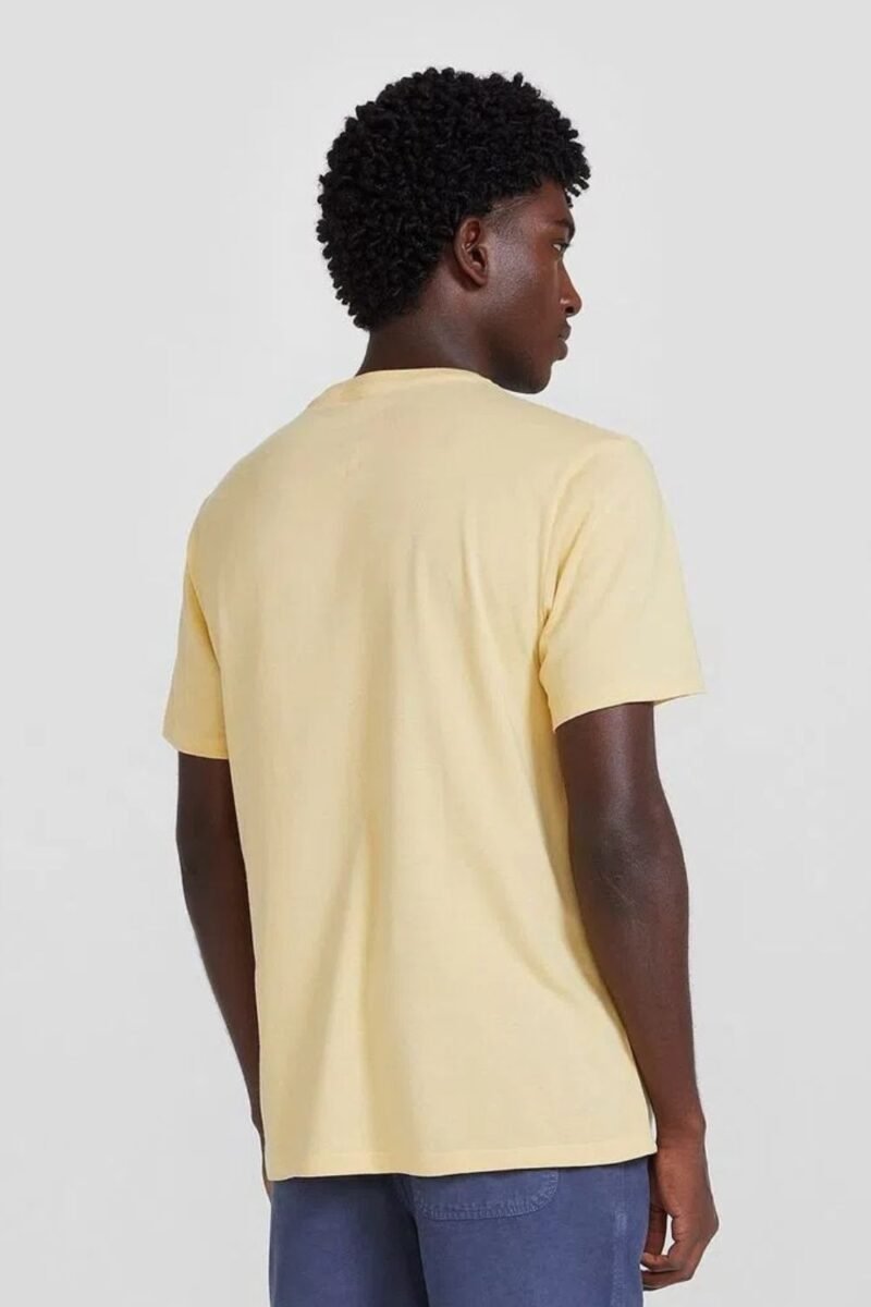 etiqueta-casual-comprar-moda-masculina-online-comprar-roupas-masculinas-na-internet-camiseta-basica-masculina-manga-curta-gola V-hering-022B (17)