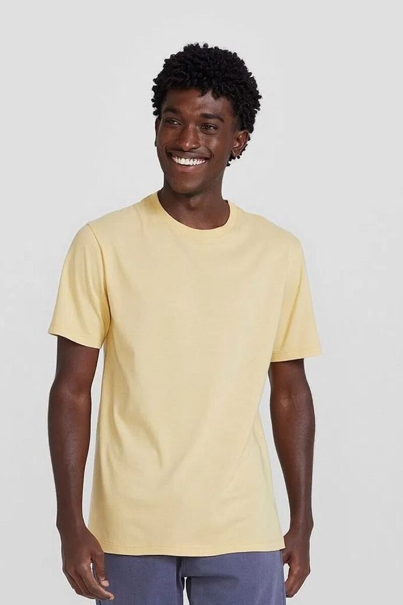 etiqueta-casual-comprar-moda-masculina-online-comprar-roupas-masculinas-na-internet-camiseta-basica-unissex-manga-curta-hering-0201 (25)