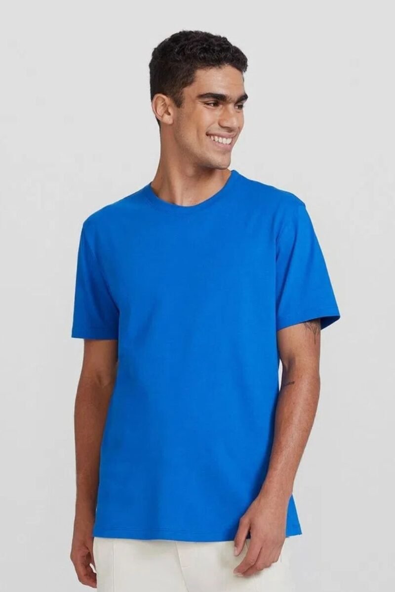 etiqueta-casual-comprar-moda-masculina-online-comprar-roupas-masculinas-na-internet-camiseta-basica-unissex-manga-curta-hering-0201 (27)