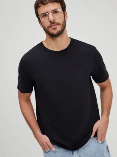 Camiseta Básica Unissex Manga Curta