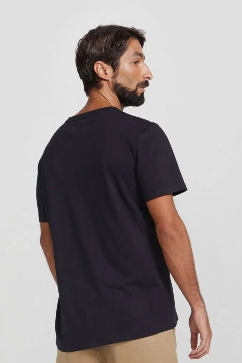etiqueta-casual-comprar-moda-masculina-online-comprar-roupas-masculinas-na-internet-camiseta-masculina-estampada-manga-curta-hering-4F87 (33)