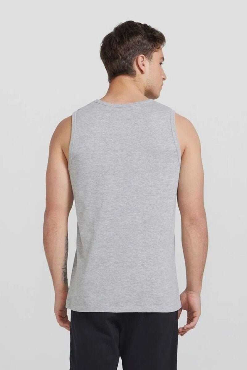 etiqueta-casual-comprar-moda-masculina-online-comprar-roupas-masculinas-na-internet-regata-masculina-regular-estampada-hering-4ADD (5)