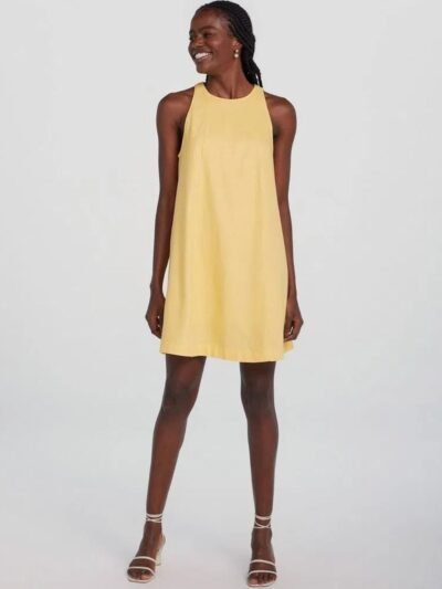 Vestido Curto Evasê em Linho