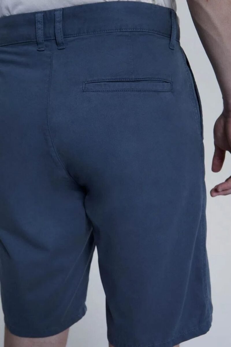 etiqueta-modas-comprar-moda-masculina-online-comprar-roupas-masculinas-na-internet-bermuda-basica-masculina-chino-em-sarja-hering-H4BE (14)