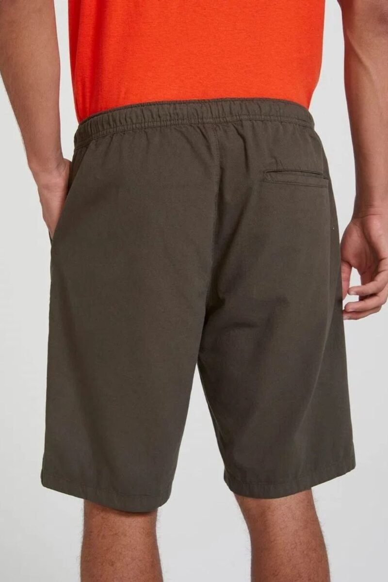 etiqueta-modas-comprar-moda-masculina-online-comprar-roupas-masculinas-na-internet-bermuda-masculina-comfort-em-sarja-hering-H4FA (9)