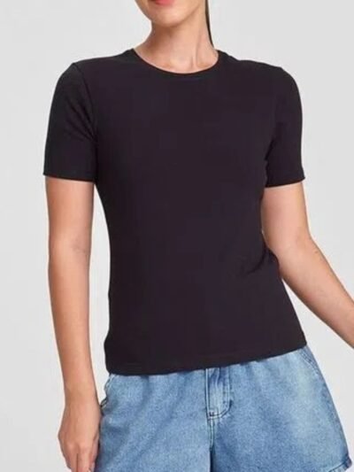 Camiseta Básica Feminina Manga Curta em Algodão