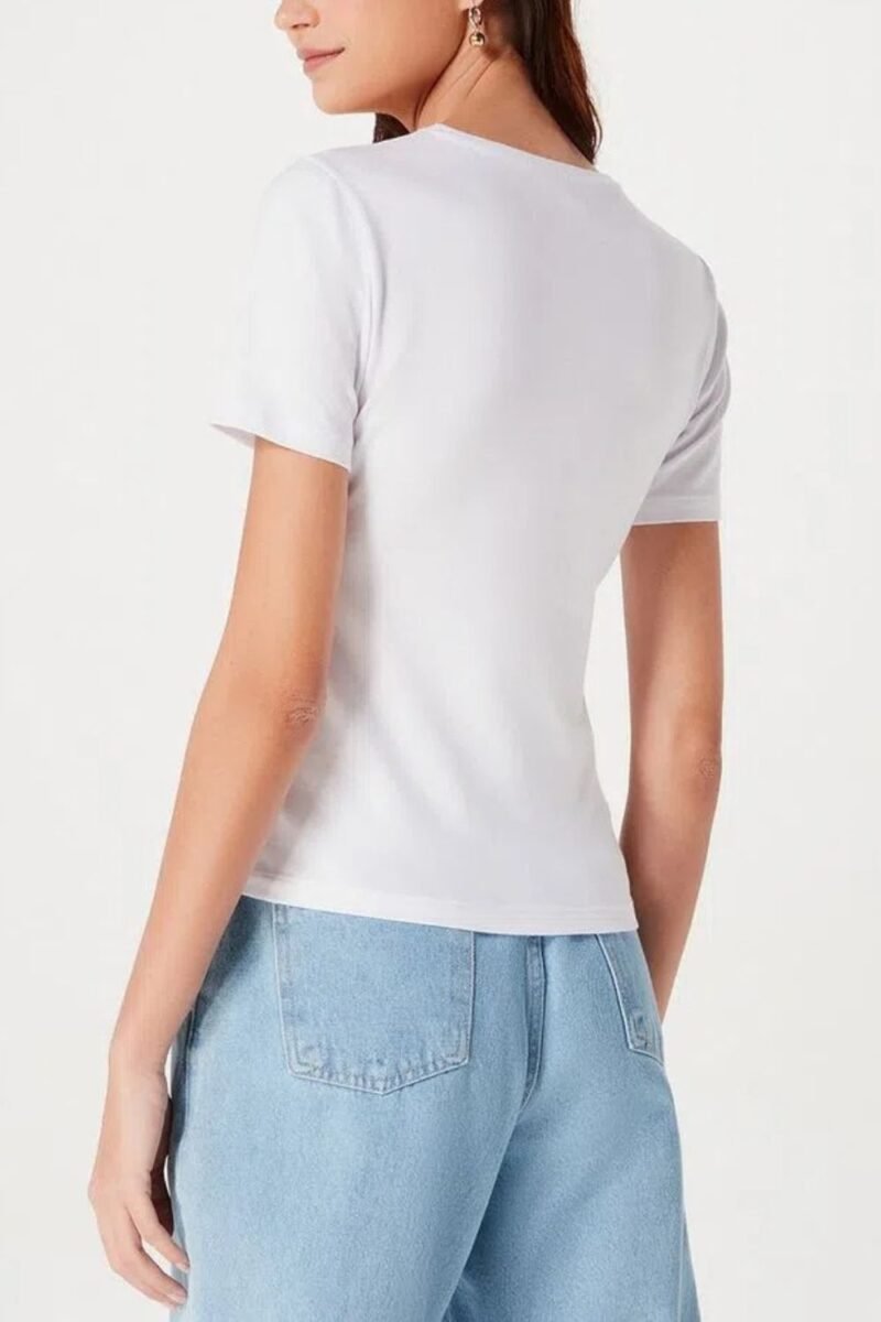 etiqueta-casual-comprar-moda-feminina-online-comprar-roupas-femininas-na-internet-camiseta-basica-feminina-manga-curta-em-algodao-hering-4EYV (6)