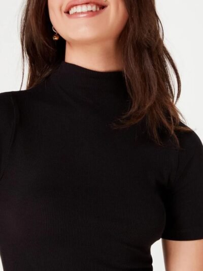 Blusa Básica Feminina Canelada Gola Alta