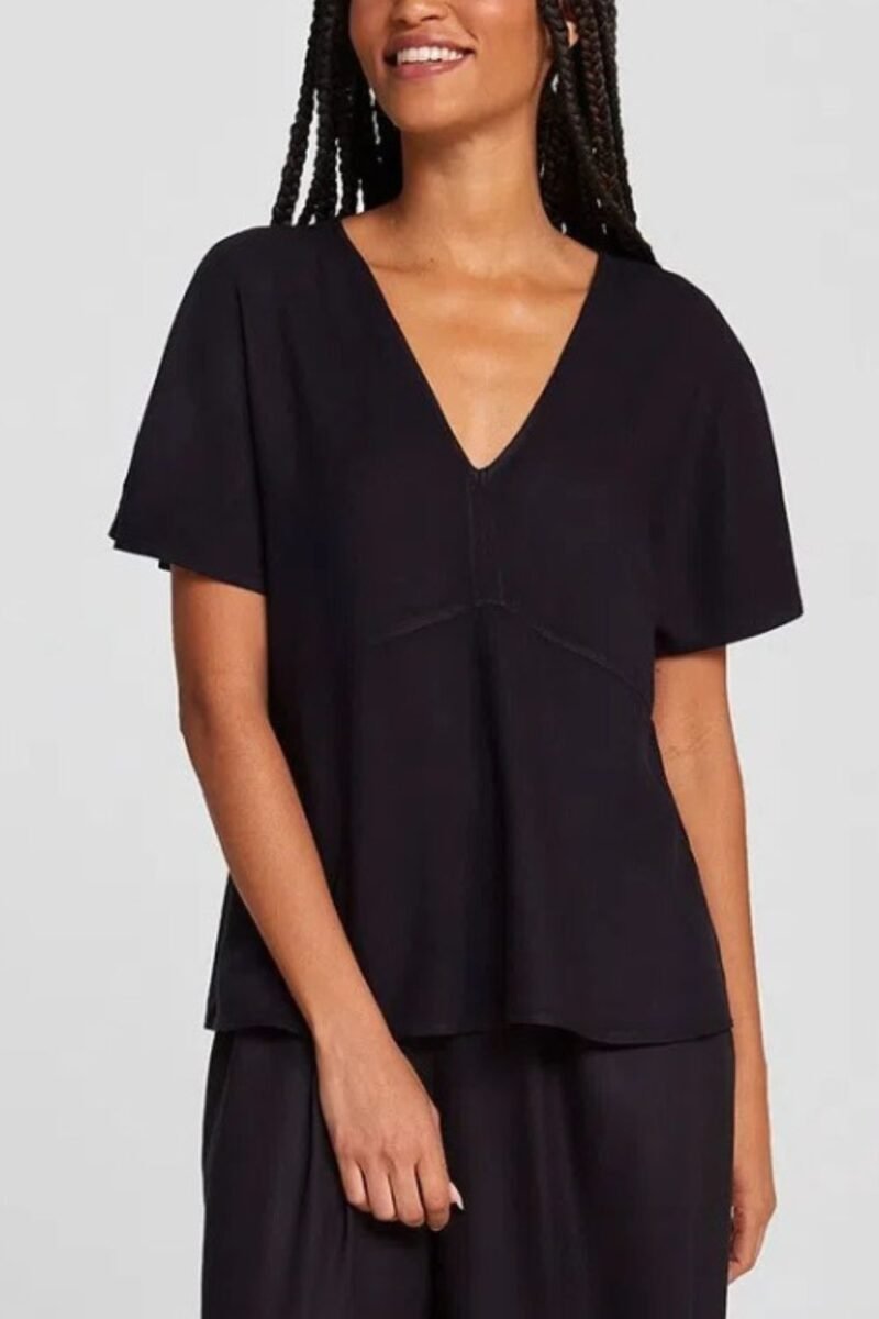 etiqueta-casual-comprar-moda-feminina-online-comprar-roupas-femininas-na-internet-blusa-feminina-evase-decote-V-hering-HF6V (3)