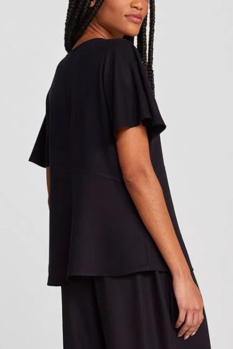 etiqueta-casual-comprar-moda-feminina-online-comprar-roupas-femininas-na-internet-blusa-feminina-evase-decote-V-hering-HF6V (6)